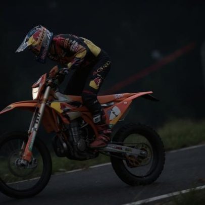 Pichon e Garcia repartem vitórias no Enduro GP de Portugal