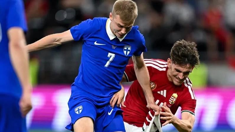 Tamás Szücs na lista de reforços do Famalicão