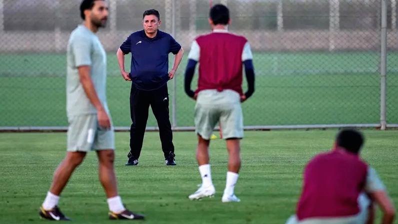 Amir Ghalenoei, selecionador do Irão