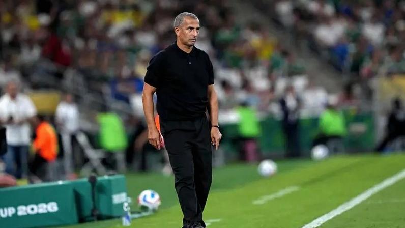 Tunísia de Sabri Lamouchi perdeu com a Suécia (5-1)