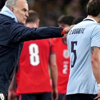 Bielsa critica o empate numa partida que devia vencer