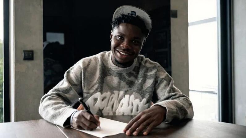 Stanley Iheanacho assina até 2030 com o Midtjylland
