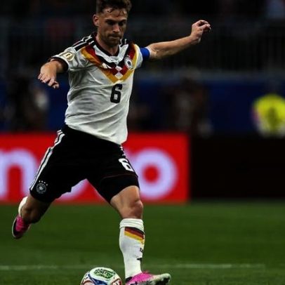 Kimmich relata susto ao ver cobra que disseram ser venenosa