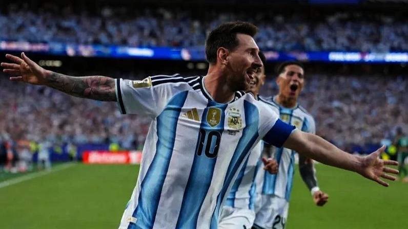 Messi torna-se o primeiro a jogar em seis Copas do Mundo