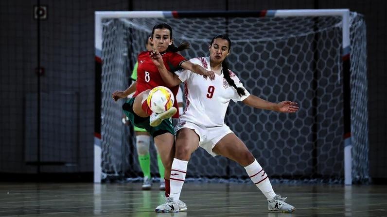 Seleção feminina sub-15 de futsal empata com Espanha