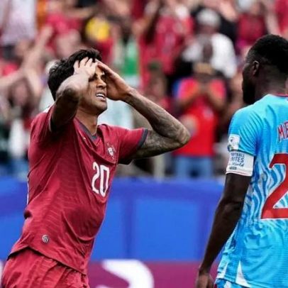 Cancelo lamenta pouca eficácia e diz que o empate sabe a derrota