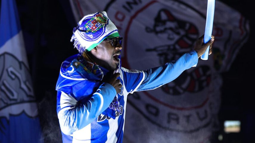 Zaidu volta a estar no radar do Leeds