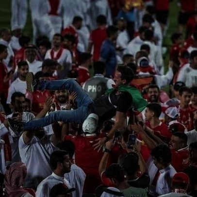 Nandinho deixa o Al-Muharraq como melhor treinador da Liga do Bahrain