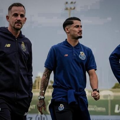 Callum Walsh sugere treinos para jogadores do FC Porto durante as férias