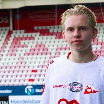 Eirik Granaas estreia aos 15 anos e já cobrava bolas paradas