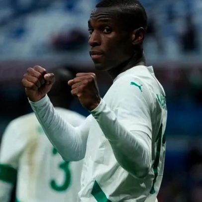 Nicolas Jackson incluído no negócio de Andrea Cambiasso