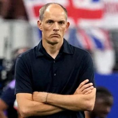 Thomas Tuchel diz que não vai cantar o hino inglês