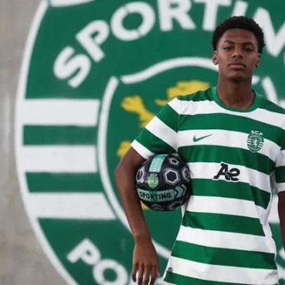 Lateral de 17 anos assina contrato profissional com o Sporting
