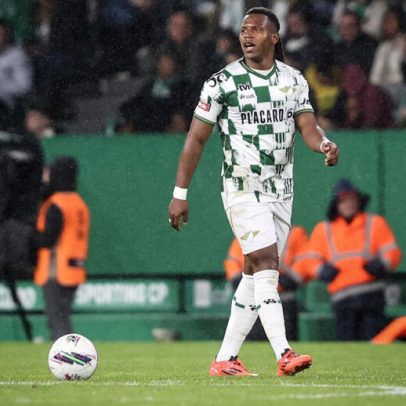 Cédric Teguia apontado ao AD Ceuta