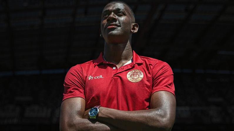 Stefan assegura contrato em Leiria até 2031 por 50 milhões