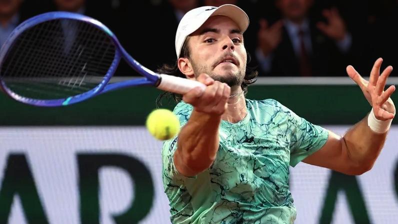 Qualificação de Wimbledon começa esta segunda com trio lusitano em ação