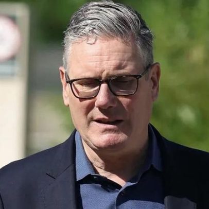 Primeiro-ministro britânico demite-se