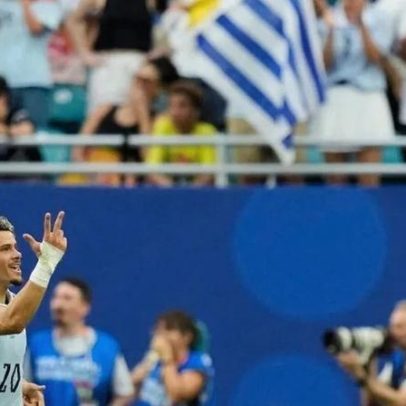 Suárez emocionado com gesto de Maxi Araújo e revela grande relação