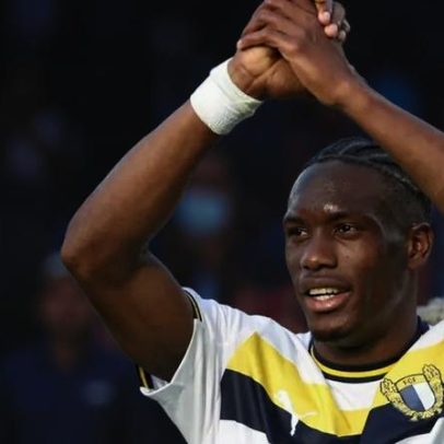 Ibrahima Ba na lista do Benfica