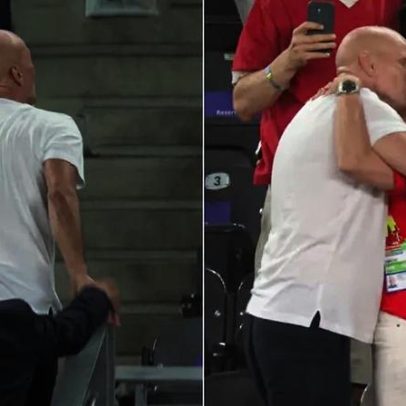 Solbakken viola regras de segurança ao festejar com a esposa na bancada