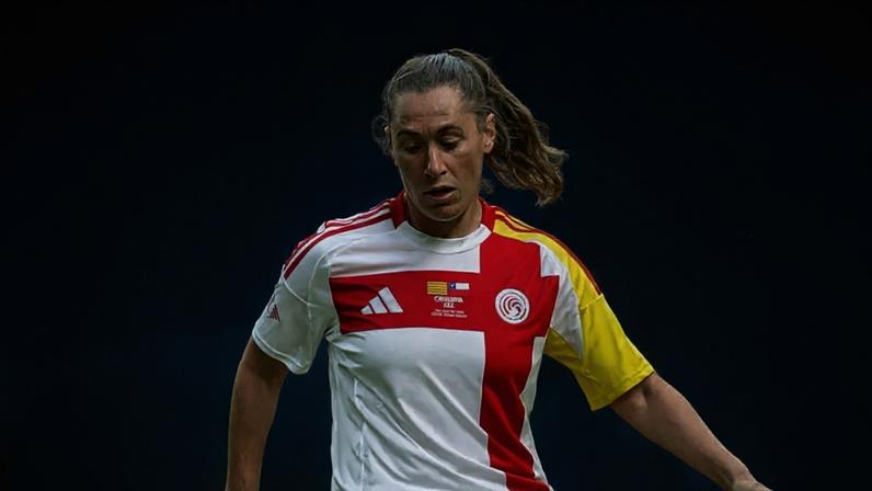 Núria Mendonza reforça o Torreense