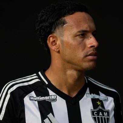 Ryan Felipe reforça ala direita do Torreense