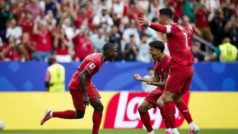 Nuno Mendes apontou um dos cinco golos portugueses frente ao Uzbequistão