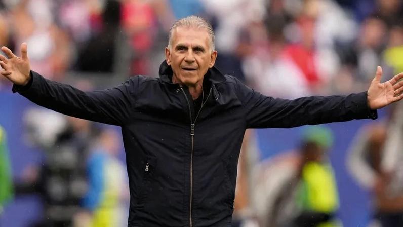 Queiroz reclama penálti contra Inglaterra e critica o VAR