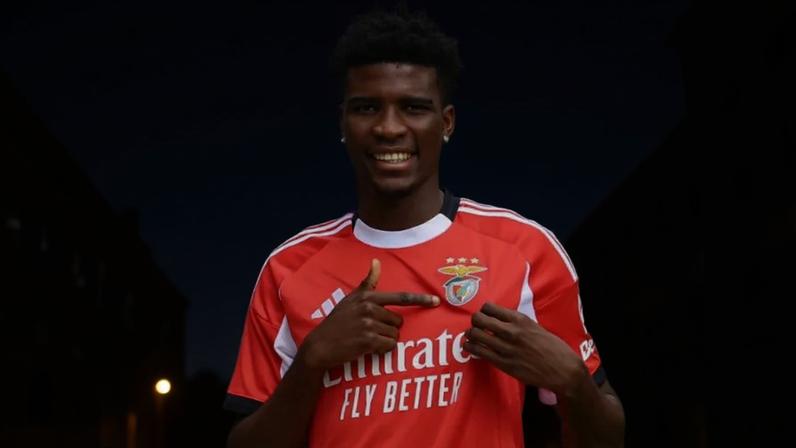 Peter Edokpolor renova contrato com o Benfica
