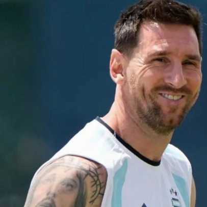 Messi diz que vai continuar a jogar por mais tempo