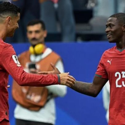 O que Ronaldo disse antes do livre direto de Nuno Mendes, segundo especialista