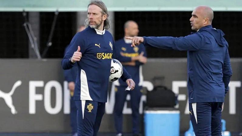 MacPhee, mestre das bolas paradas da Seleção, criativo e próximo dos jogadores