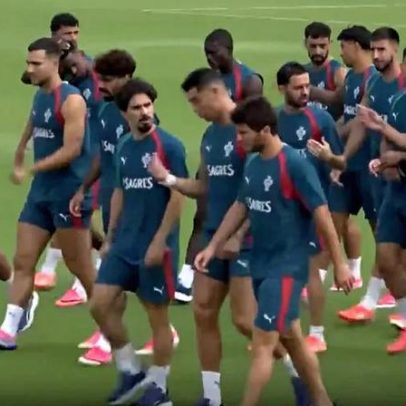 Roberto Martínez conta com todos os jogadores disponíveis no treino da Seleção