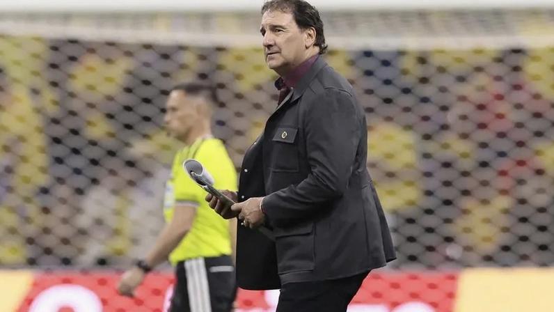 Néstor Lorenzo
