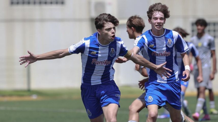 Tiago Portugal foi a figura da equipa de iniciados dos dragões