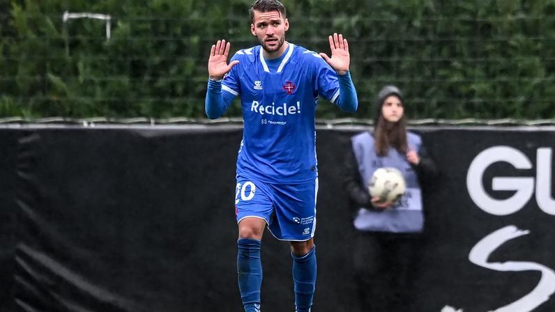 Médio no onze do ano da Liga 3 está a caminho do Lus. Lourosa