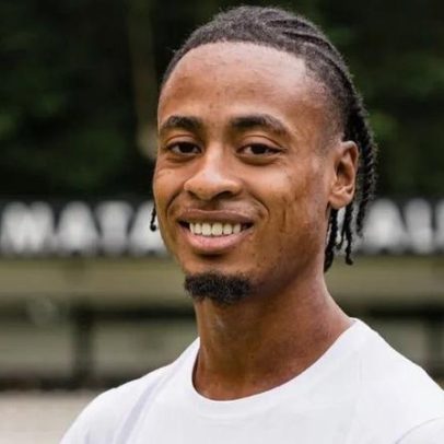 Edson Mucuana reforça ataque do Caldas