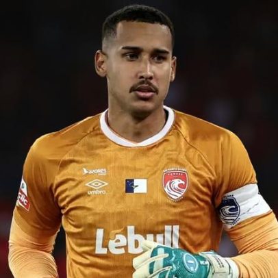 Gabriel Batista perto de entrar no top 10 de jogos pelo Santa Clara