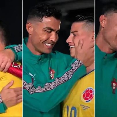 Momento entre Ronaldo e James Rodríguez no túnel antes de Portugal-Colômbia