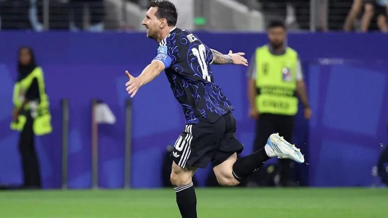 Messi marca pelo sétimo jogo consecutivo em Mundiais