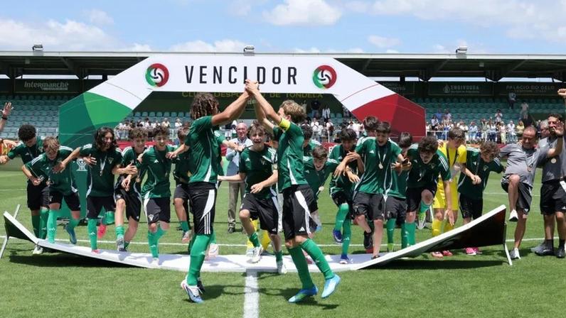 AF Porto conquista 30.ª edição do Torneio Lopes da Silva