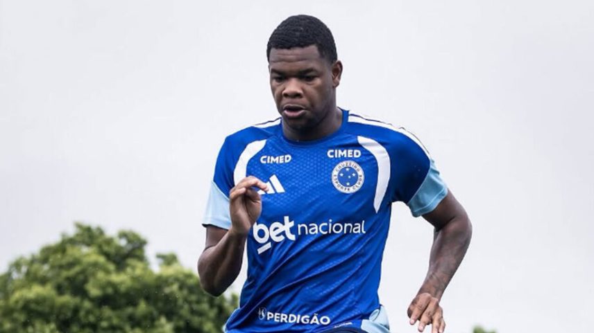 Kaiquy Luiz chega para defender o Feirense