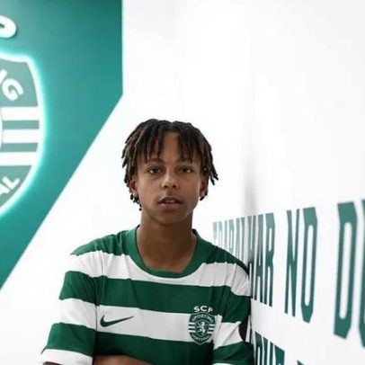 Martim Vaz assina contrato de formação com o Sporting