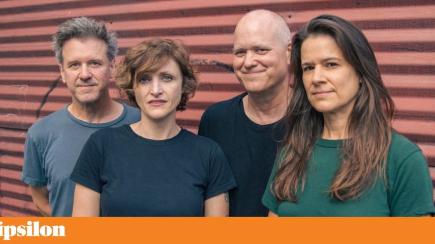 Mac McCaughan, Betsy Wright, Jim Wilbur e Laura King, a versão dos Superchunk que toca esta quinta-feira em Lisboa