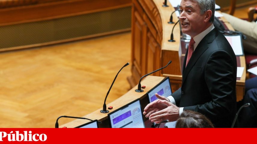 José Luís Carneiro critica Governo por anúncios de pacotes; já são 25