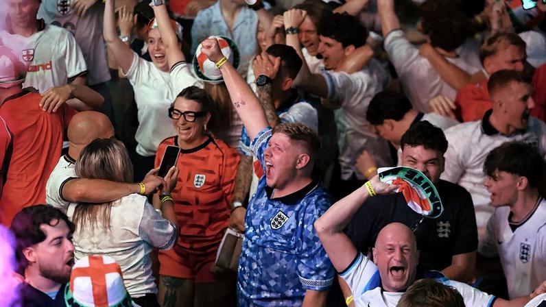 Inglaterra vence o Mundial com triunfo dramático e fãs vibram