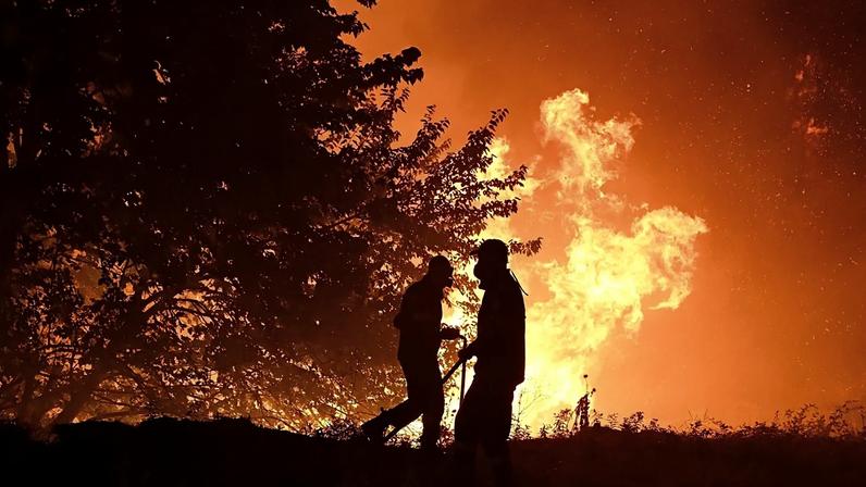 Incêndios em Portugal e Espanha; Grécia alerta sobre fumo tóxico