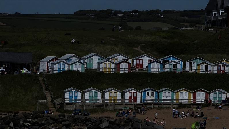 Praia na Cornualha eleita a melhor do Reino Unido