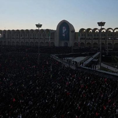 Mojtaba e ex-presidentes não compareceram à cerimónia fúnebre de Ali Khamenei