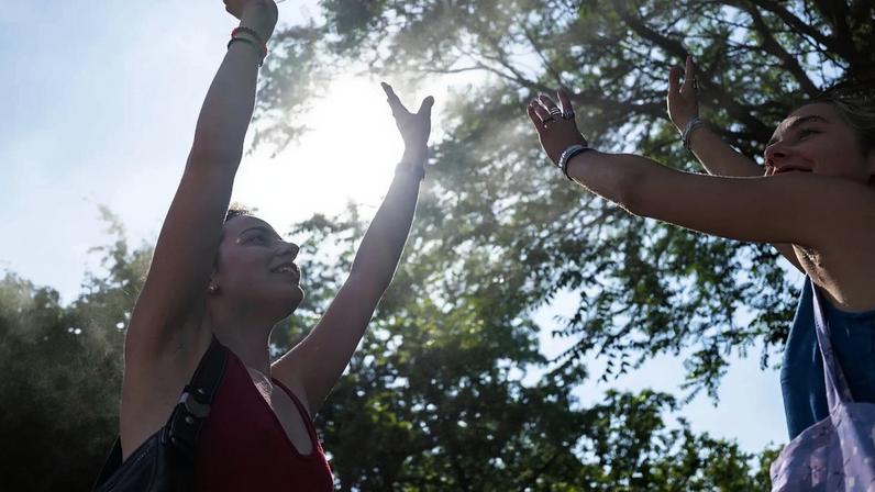 Ilhas de calor agravam a canícula já insuportável